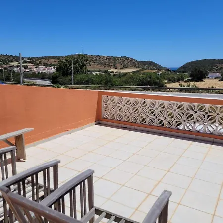 Tatil Evi Quinta Dos Moledros *